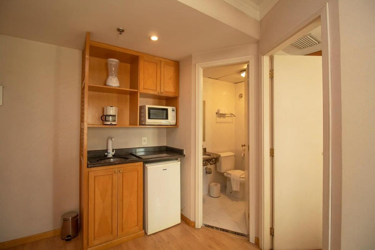 Апартаменты Bhomy Pinheiros Proximo A Oscar Freire Ex2207 Сан-Пауло Экстерьер фото
