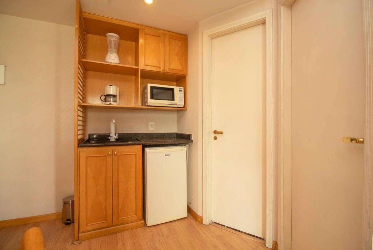 Апартаменты Bhomy Pinheiros Proximo A Oscar Freire Ex2207 Сан-Пауло Экстерьер фото